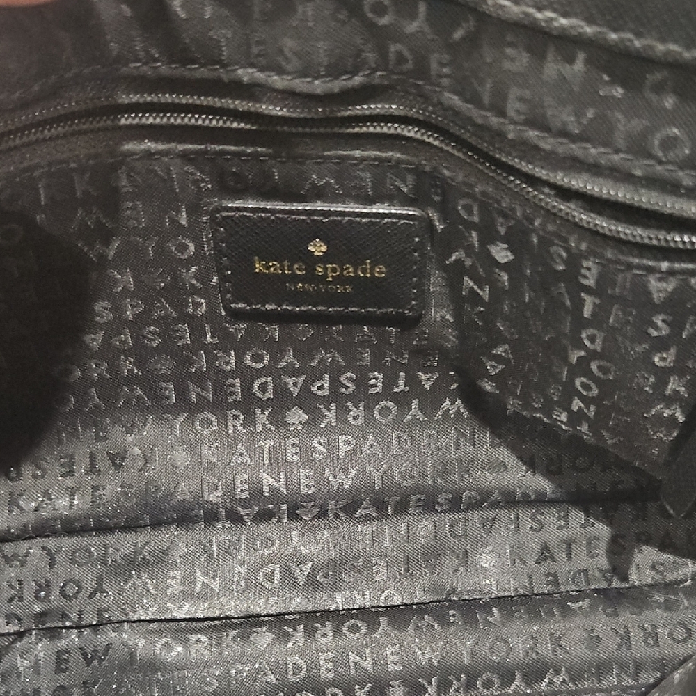 Kate Spade Black Shoulder Bag with Gold Chain Accent - Picture 4 of 5